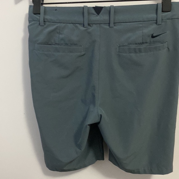Nike Golf Shorts Dri-Fit - Picture 2 of 4